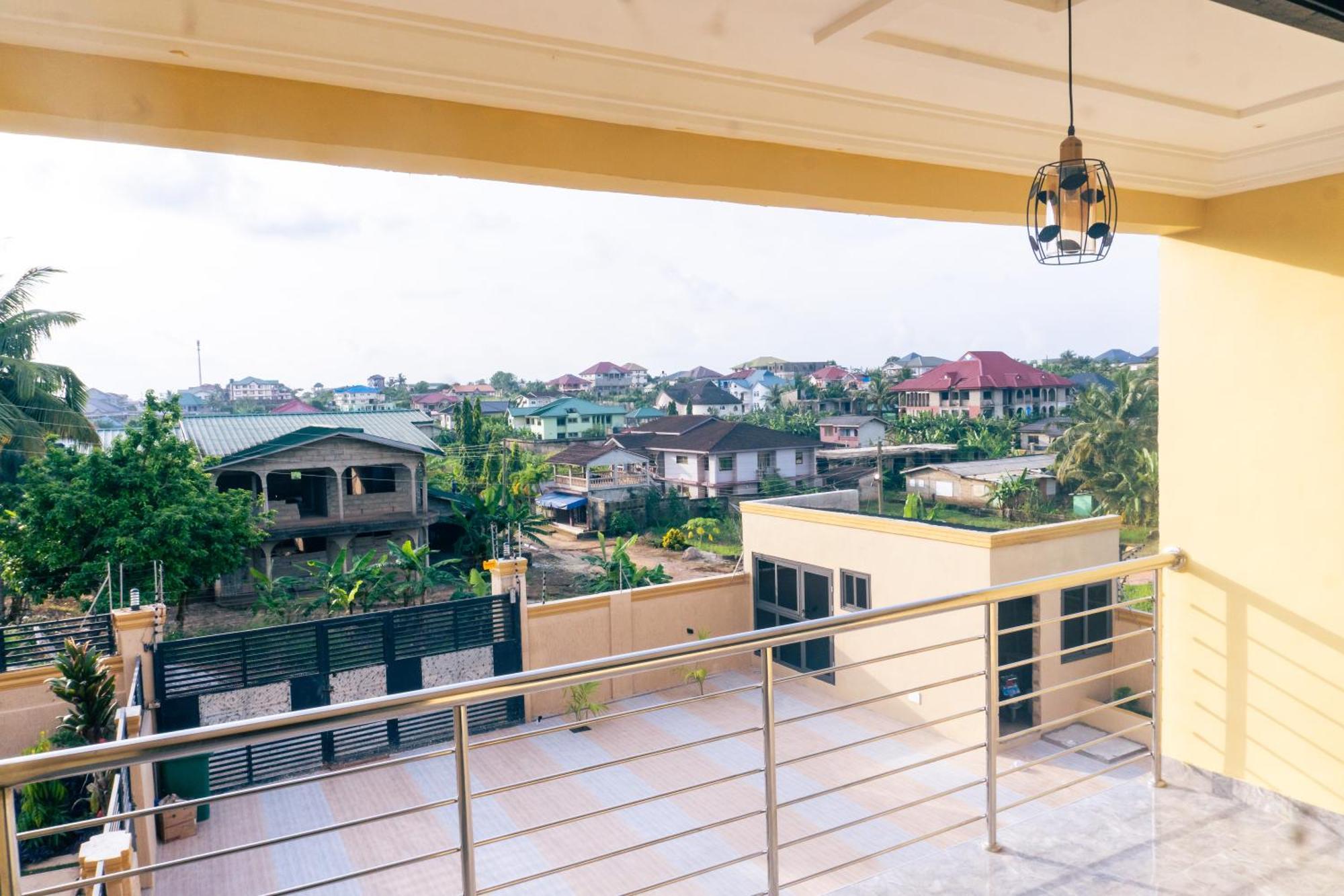 Agape Villa Sekondi-Takoradi Buitenkant foto