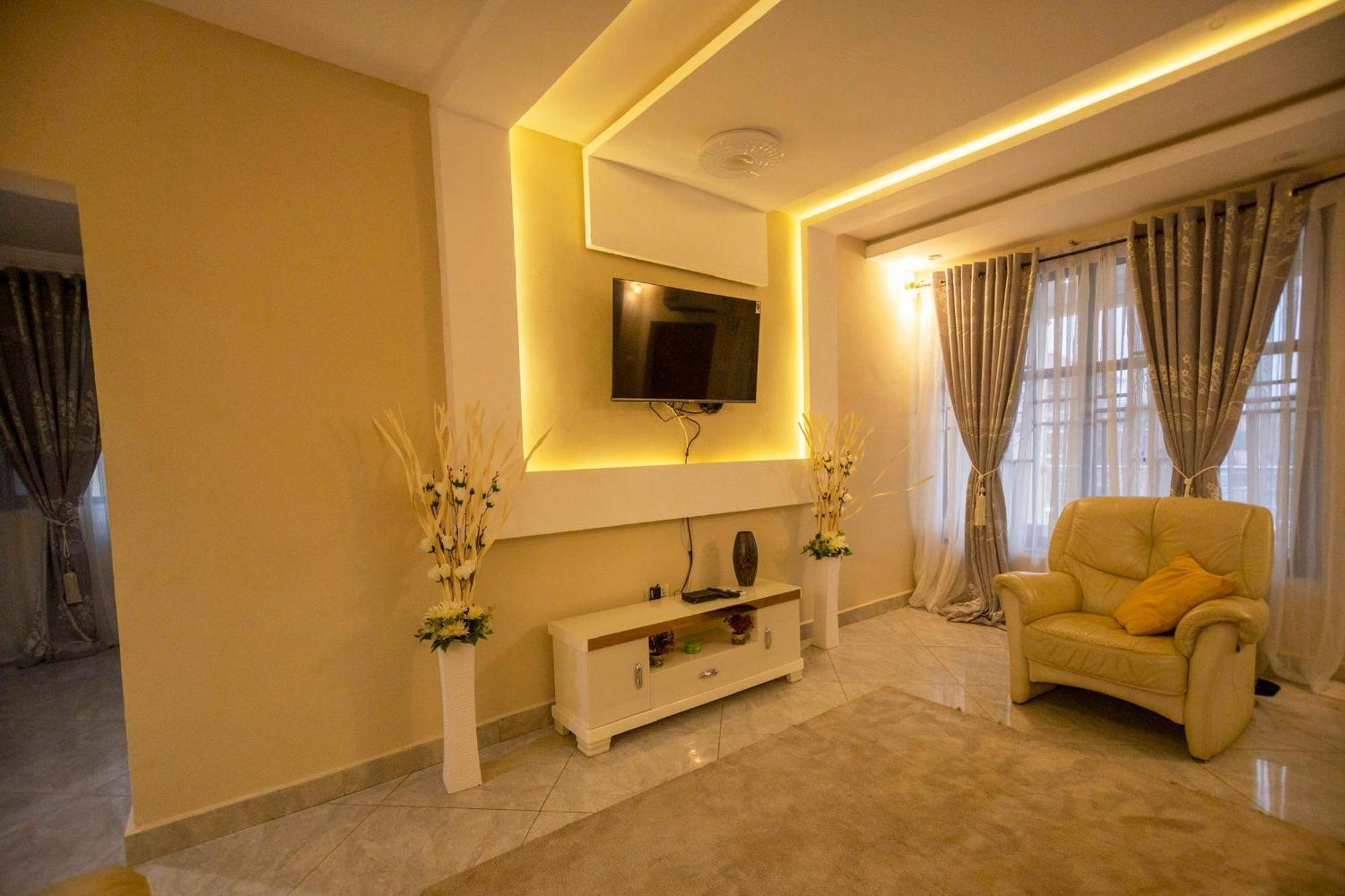 Agape Villa Sekondi-Takoradi Buitenkant foto